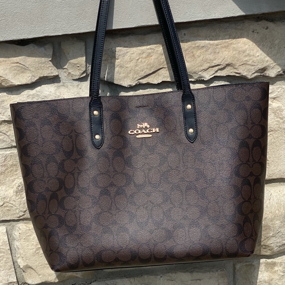 Coach City Tote Signature Canvas
